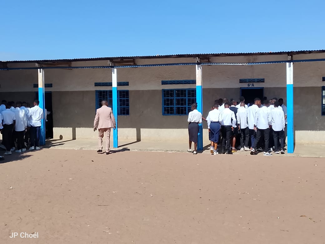 RDC : mécontentement des parents d’élèves de la SNCC face à la hausse des frais scolaires ...