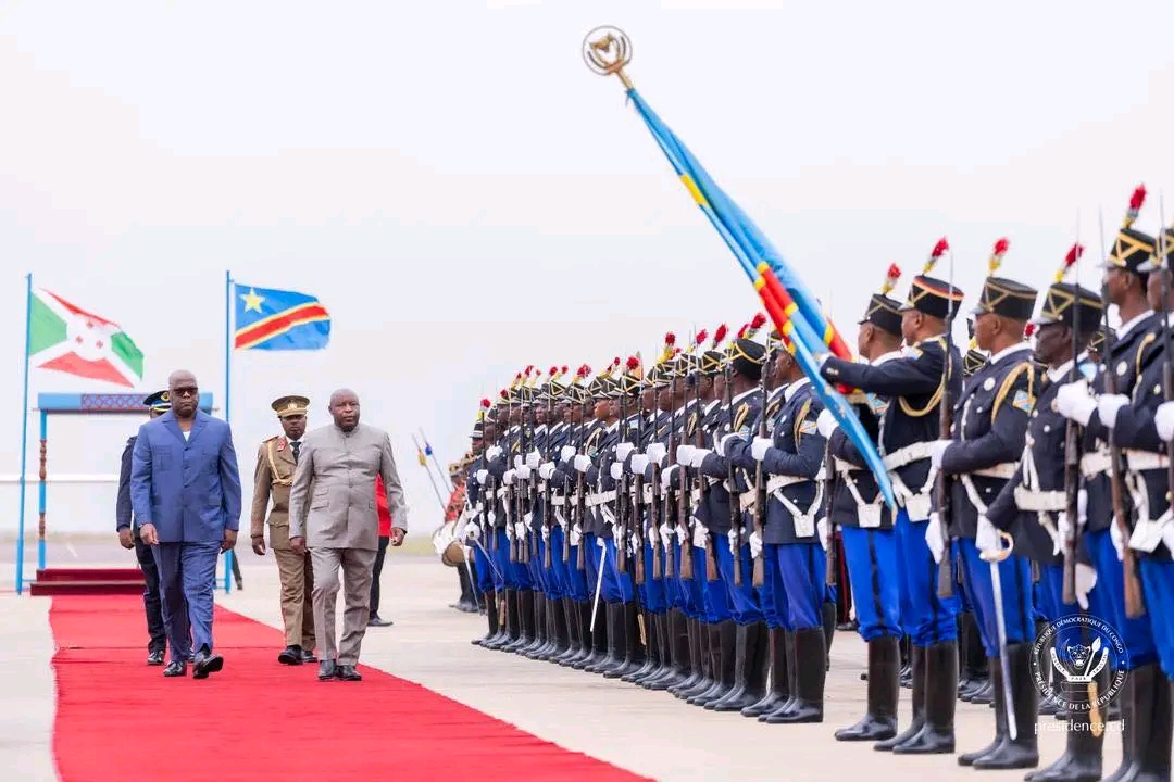 RDC : Félix Tshisekedi acceuille le Président Burundais Évariste Ndayishimiye à Kinshasa
