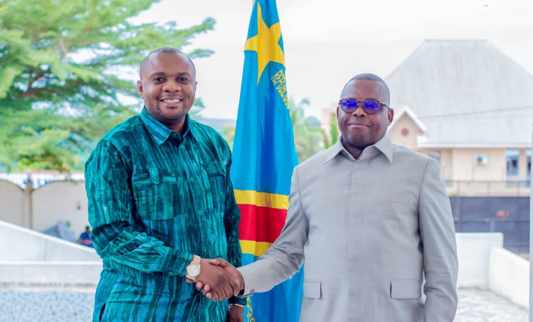 RDC : le gouverneur du Kasaï échange avec le DG ai de Transco sur la modernisation du tran ...