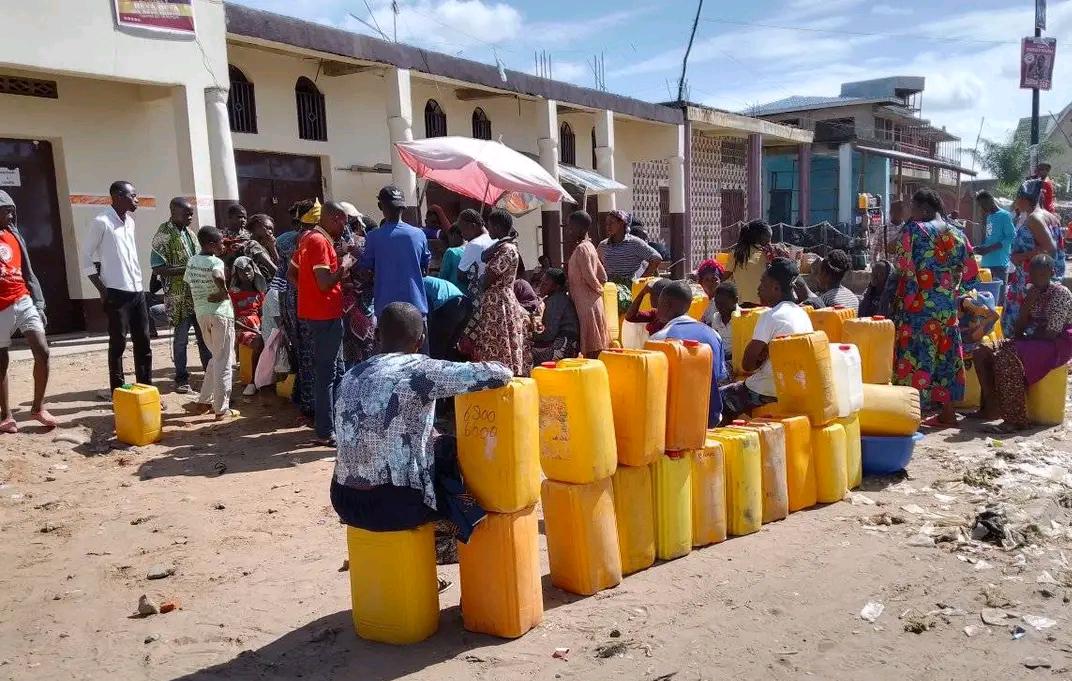 RDC : l’incapacité du gouvernement provincial du Kasaï-Central aggrave la crise d’eau pota ...