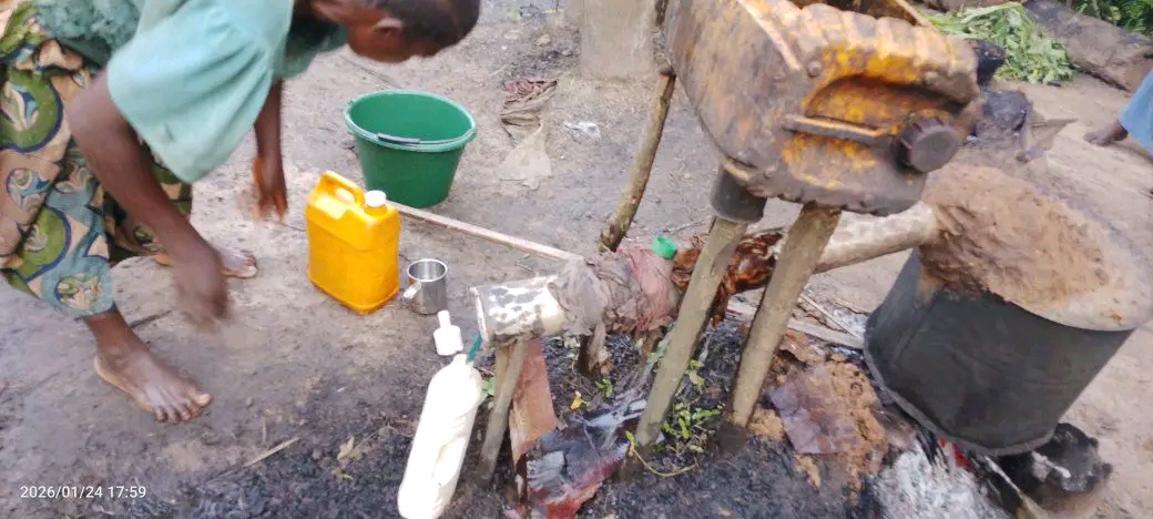 RDC : la mairie de Kananga interdit la vente publique des alcools « Tshitshiampa » et « Ts ...