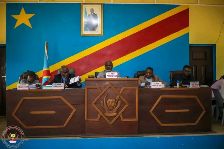 RDC : Jeannot Kazadi obtient un délai de 7 jours après son interpellation à l’Assemblée pr ...