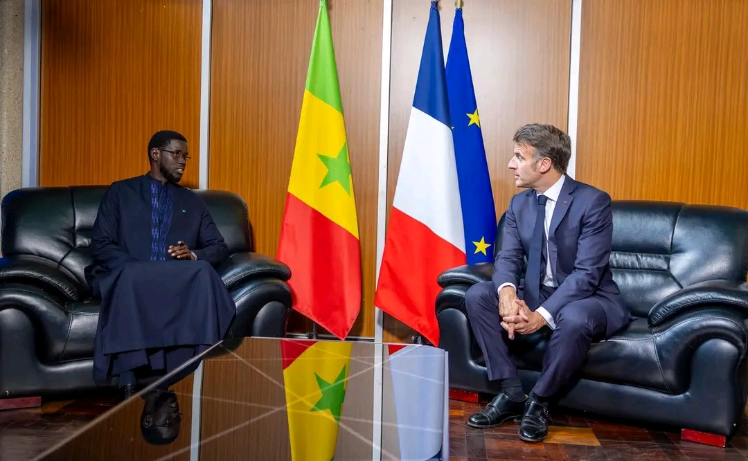 Africa Forward : Faye et Macron se parlent franchement à Nairobi sur l’avenir des relation ...