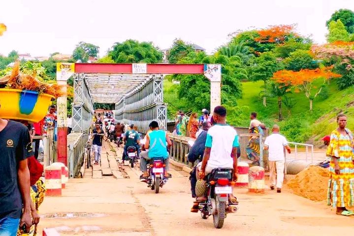 RDC : L’ancien pont Kasaï en ruine, la population alerte sur un danger permanent