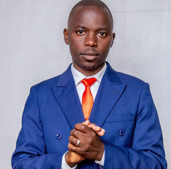 Révision de la Constitution en RDC : « La priorité doit être la paix », estime Koko Barhal ...