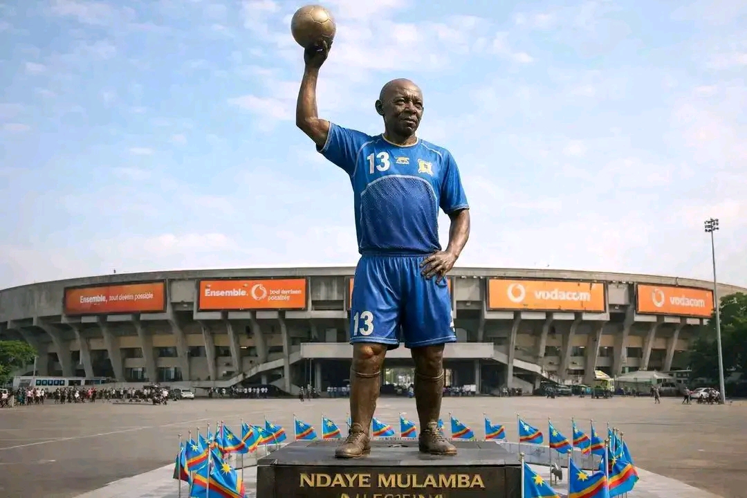 RDC : Ndaye Mulamba immortalisé par une statue à l’entrée du Stade des Martyrs