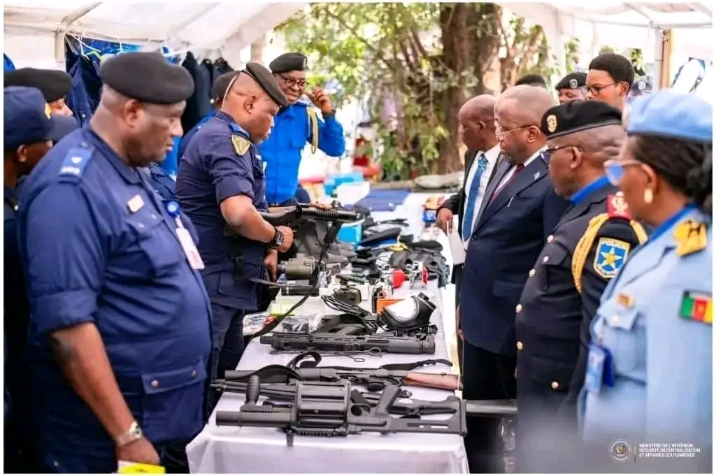 RDC : une campagne nationale de désarmement civil volontaire lancée par le gouvernement co ...
