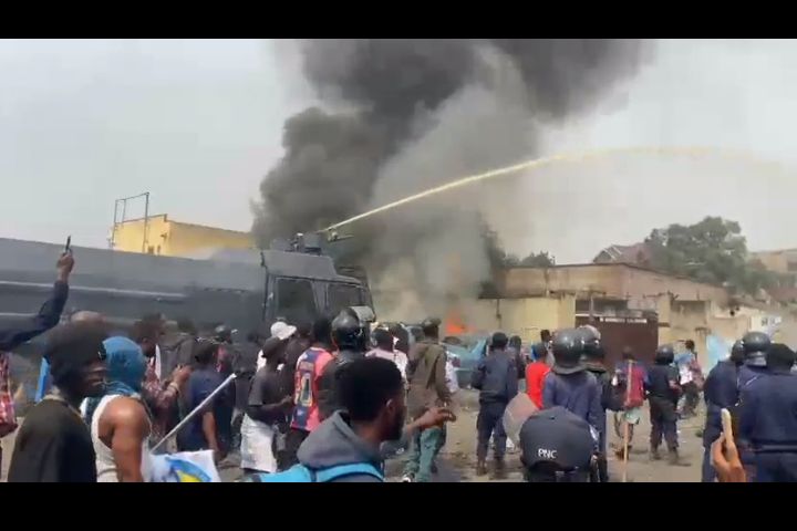 RDC: un sit-in de l’opposition contre la loi référendaire a tourné à l’affrontement à Kins ...