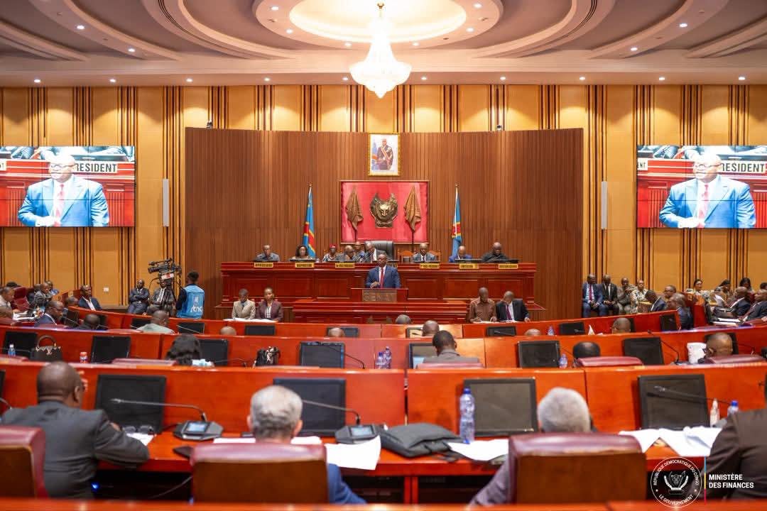 RDC : Doudou Fwamba justifie les retards des rétrocessions au Sénat