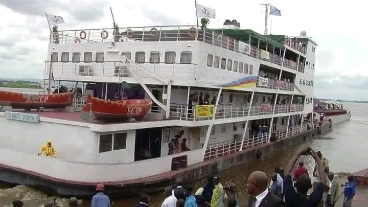 RDC : le bateau MB Panu II lancé sur le fleuve Congo entre Kinshasa et Bandundu