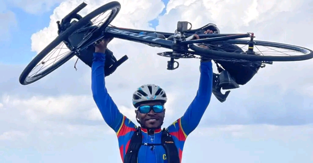 Le cycliste Miguel Masaïsaï de la RDC meurt dans un accident à Ouesso  dans le Congo-Brazz ...