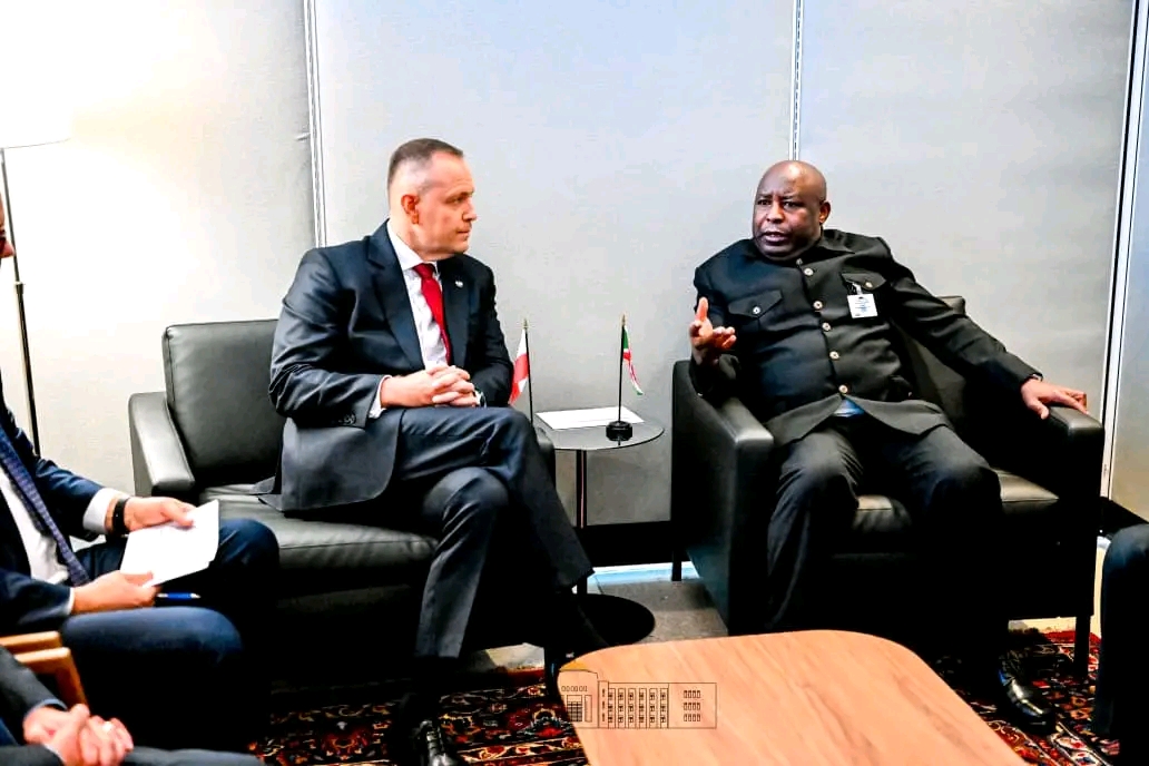 Burundi–Pologne : Ndayishimiye et Nawrocki explorent de nouvelles pistes de coopération à ...