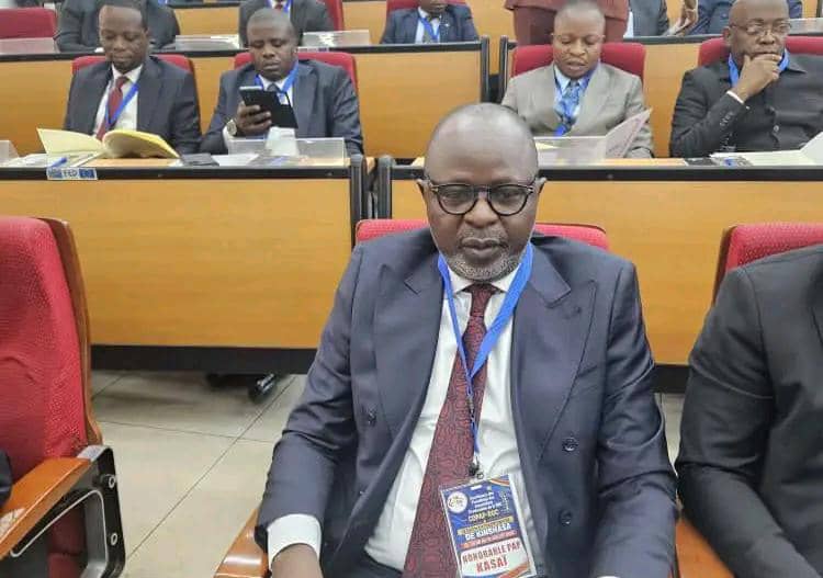 RDC : Alain Tshisungu défend les intérêts du Kasaï à la la Conférence des Assemblées provi ...