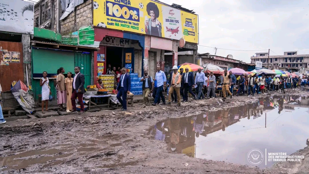 RDC: après la colère des habitants, le gouvernement relance en urgence les travaux de l’av ...